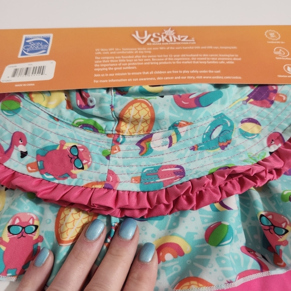 Toddler Girls Bathing suit 50 SPF - Picture 8 of 9